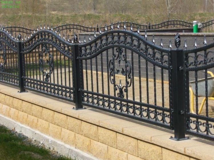 Klasik motifli duvar üstü korkuluk modeli DKR-007